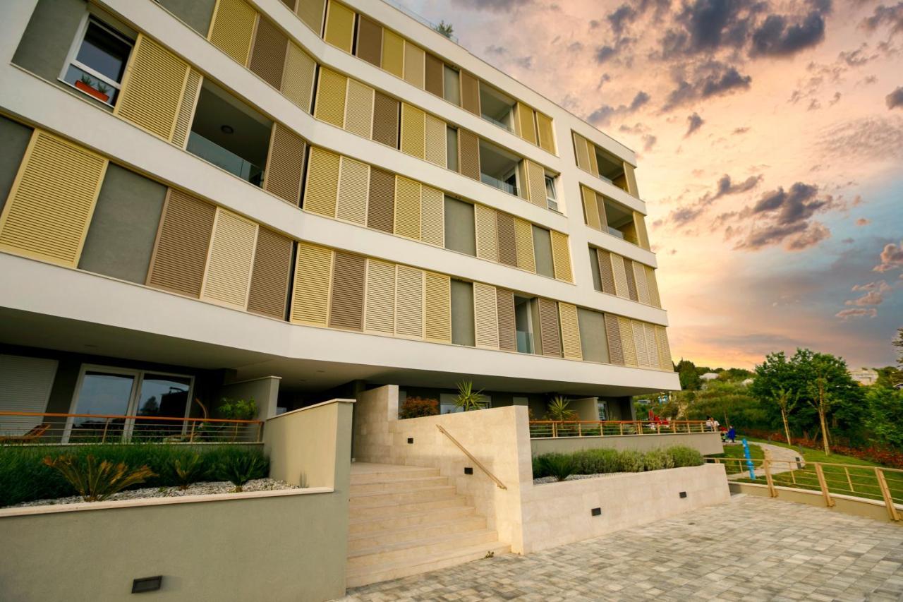 Osiris Luxury Apartment Split Exterior photo