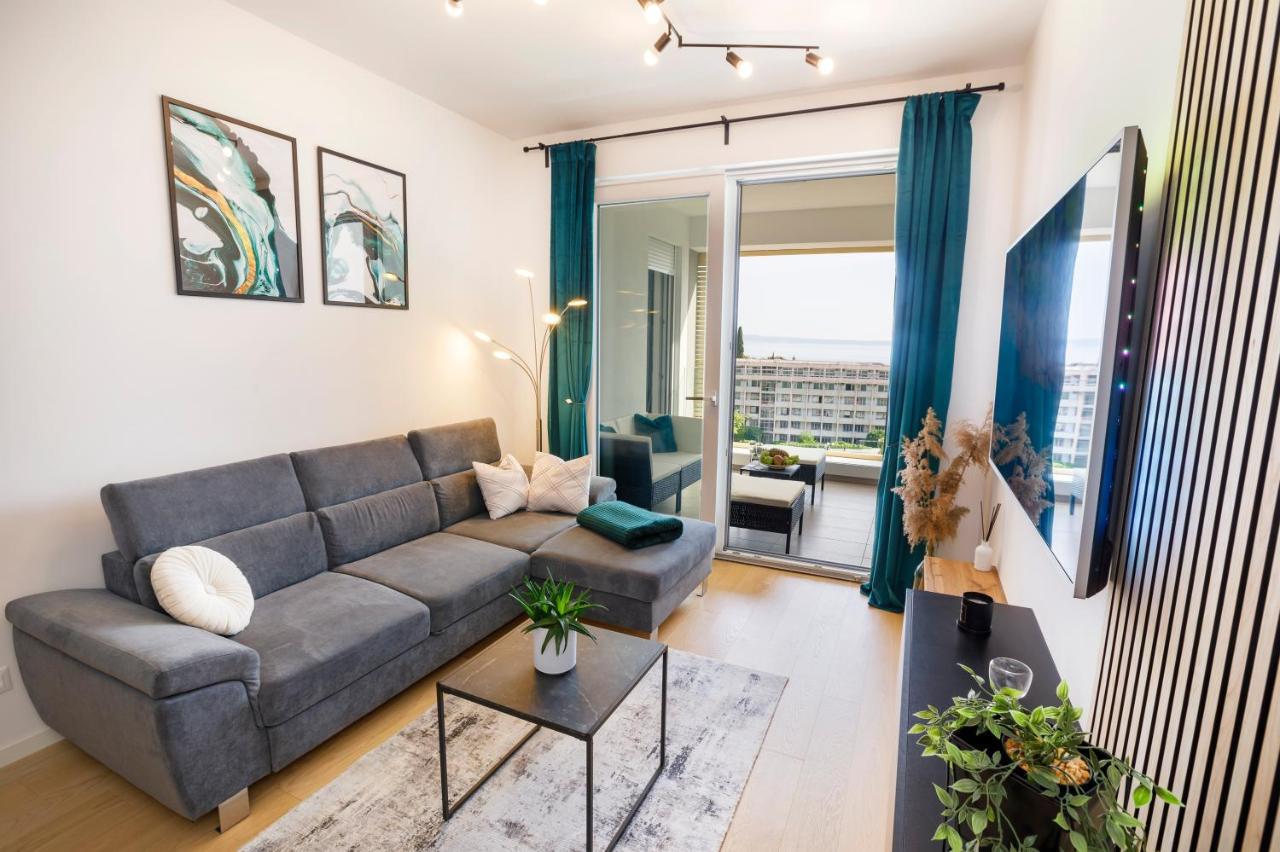 Osiris Luxury Apartment Split Exterior photo